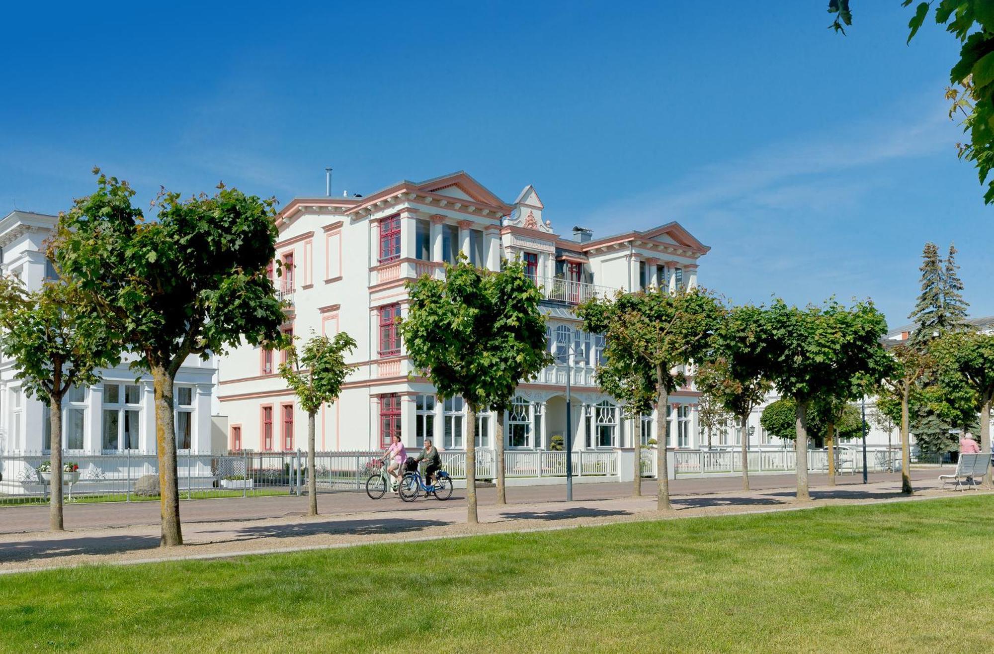 Villa Seeblick Usedomer See ゼーバート・ヘリングスドルフ エクステリア 写真